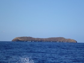 Molikini Island